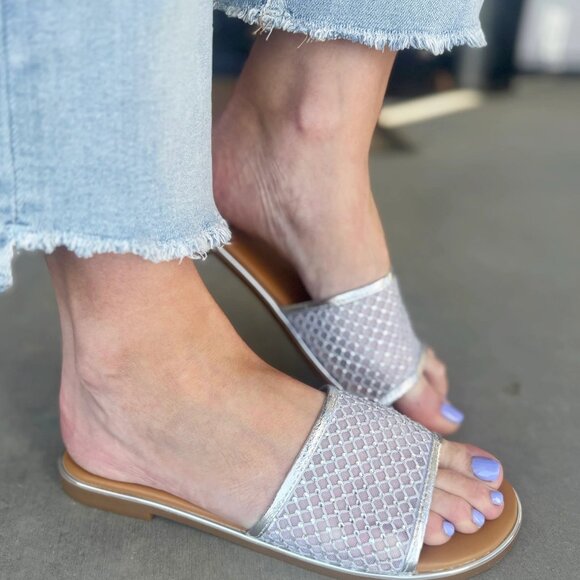 NEW In Box - Corky’s Just Meshing With Ya Silver Mesh Slide Sandals – Sizes 7–11 - Picture 3 of 4
